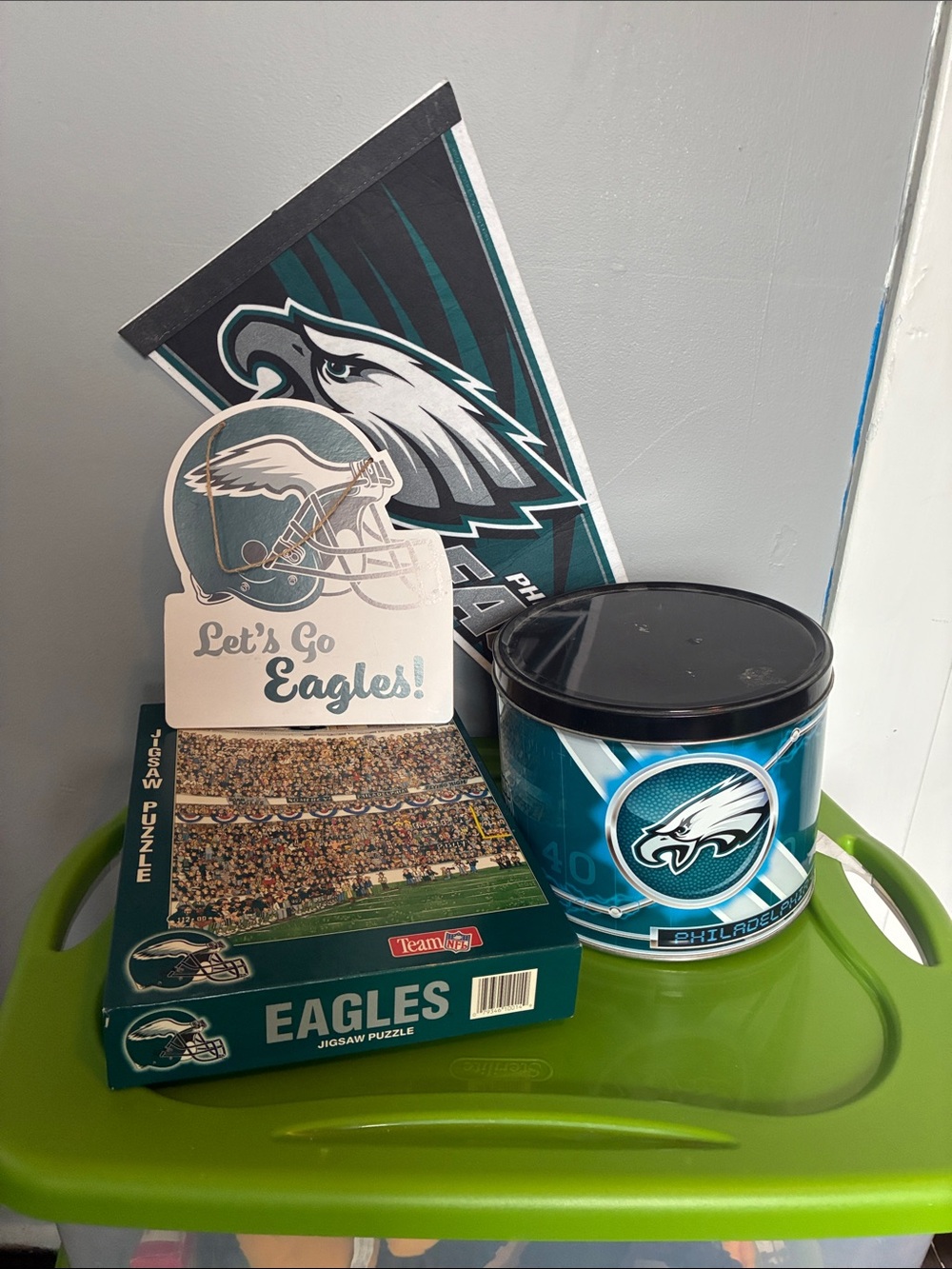 Philadelphia Eagles Accessory Collectibles Assorted Lot Go Birds Philly